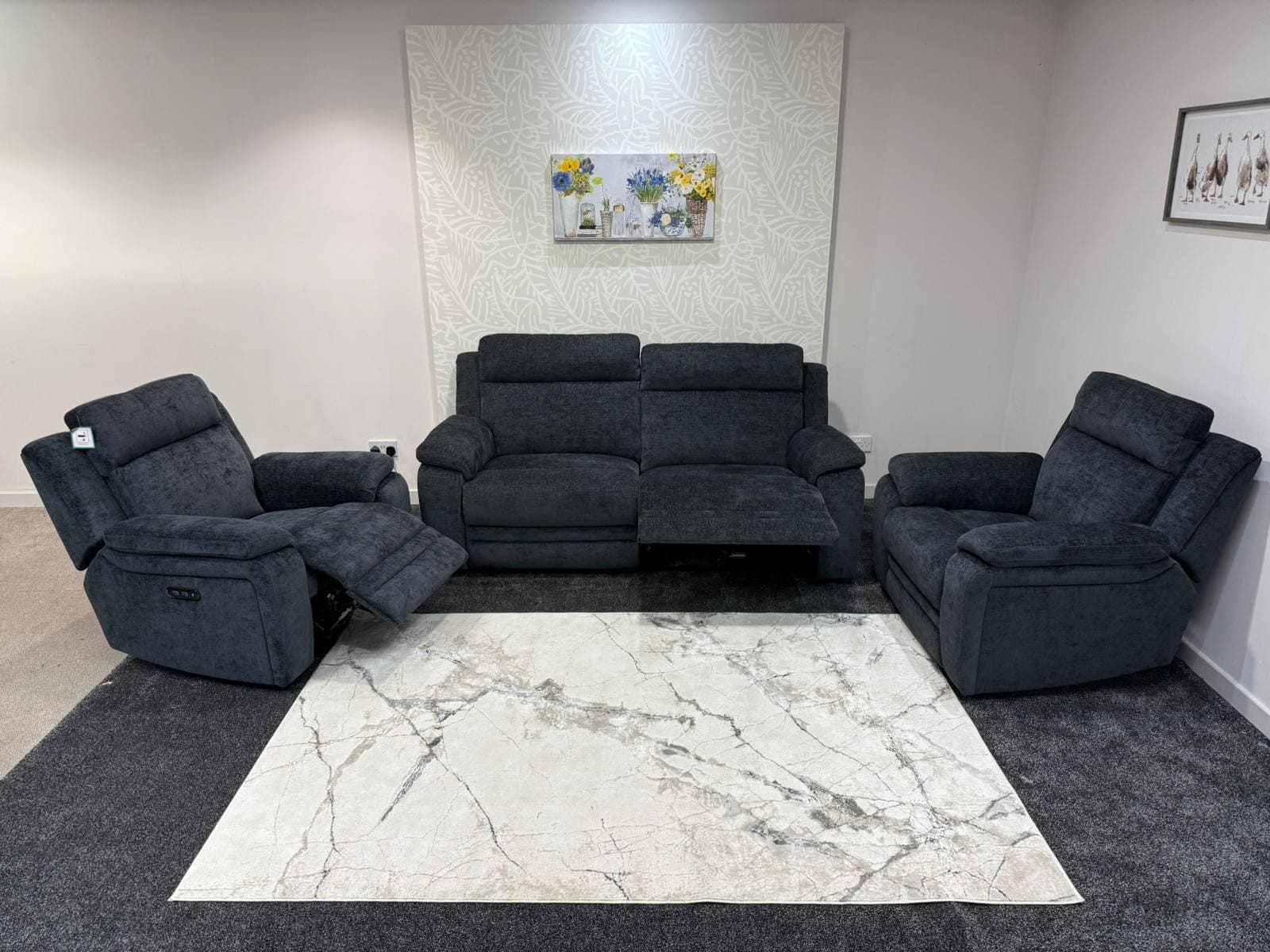 "Barre" Electric / Power Reclining Grey Fabric 3 + 2 Armhairs Sofa Set - USB Charging Ports - Image 10