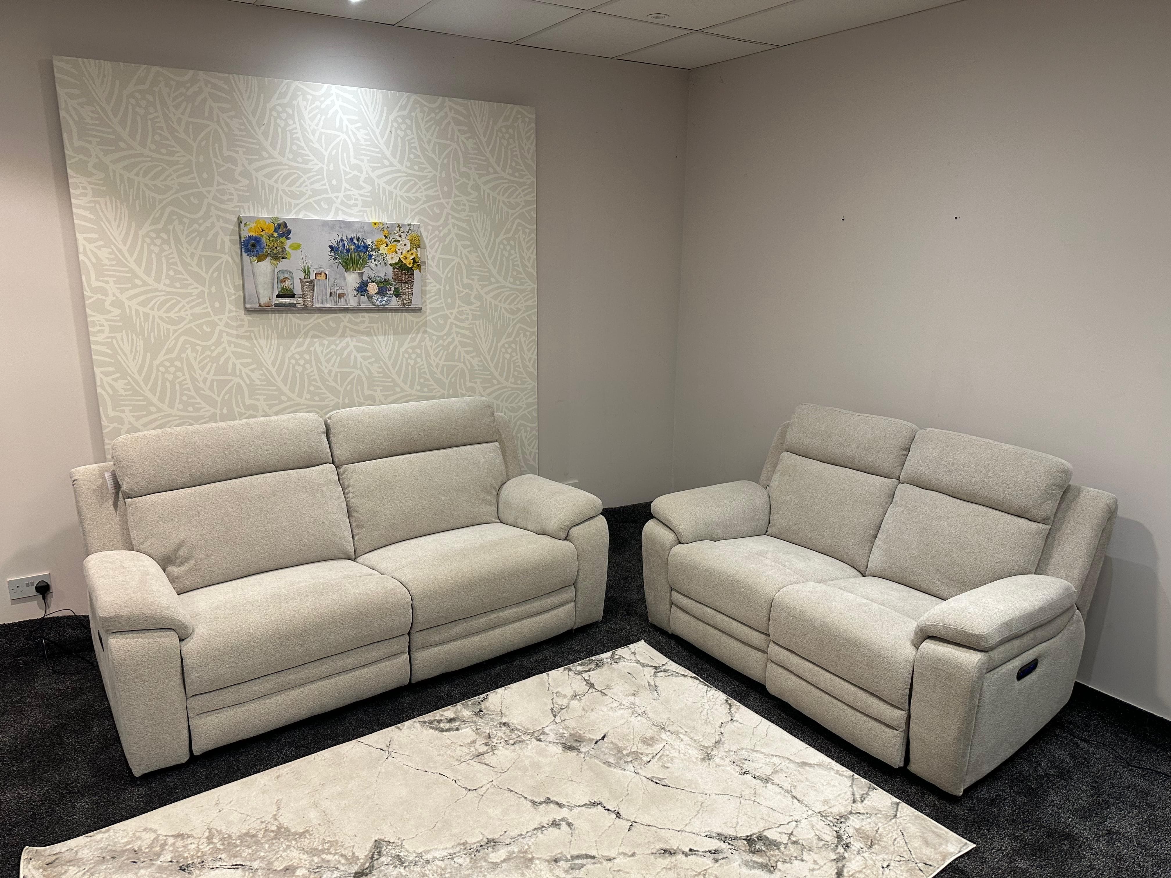 "Barre" Electric Reclining Cream / Oatmeal Fabric Sofa Range - USB Charging Ports - Image 15