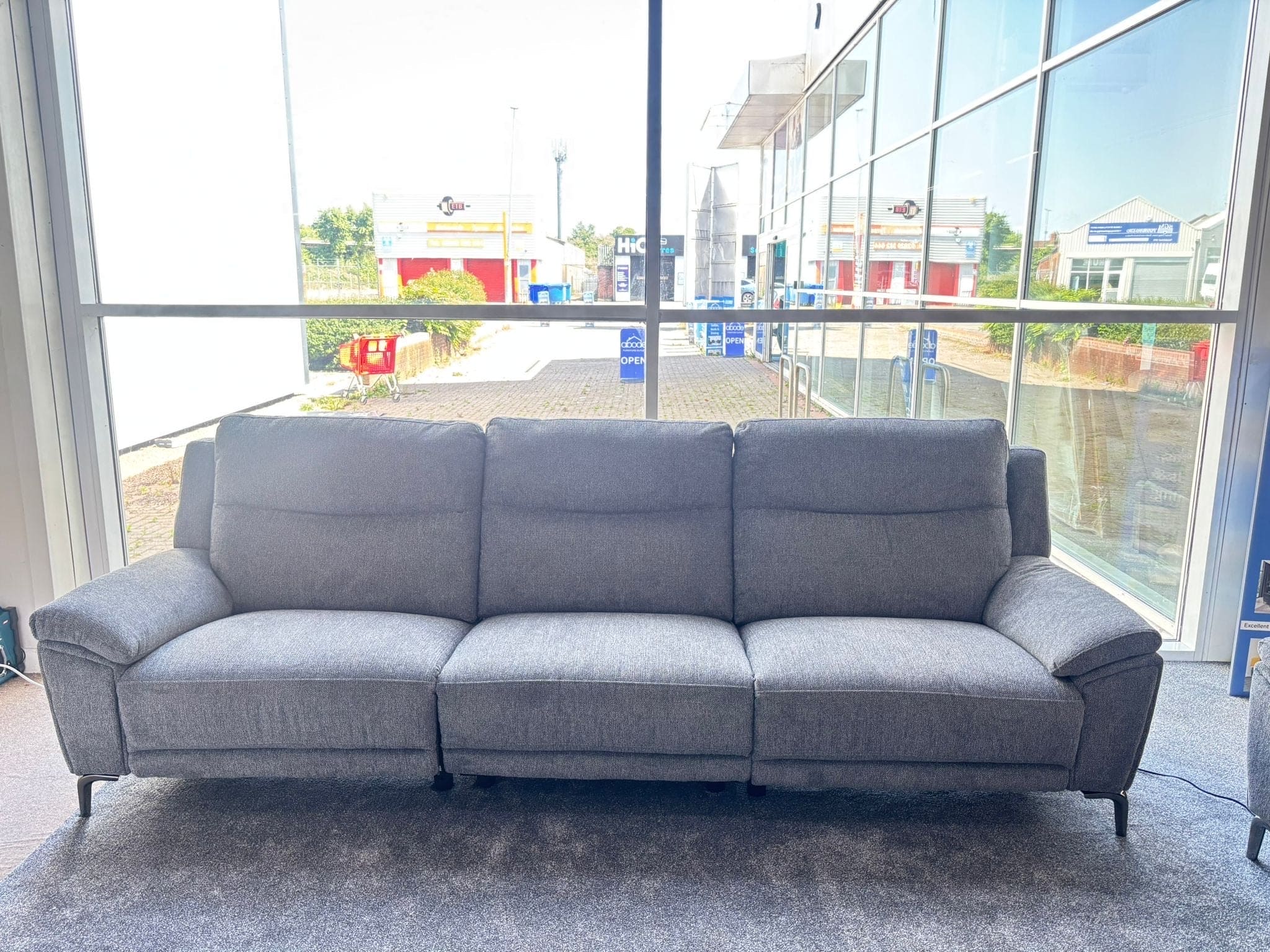Burton - Charcoal Grey Fabric Electric Reclining 5 Seater + Armchair Sofa Suite Set | USB Ports | Space Saving Recliner - Image 5