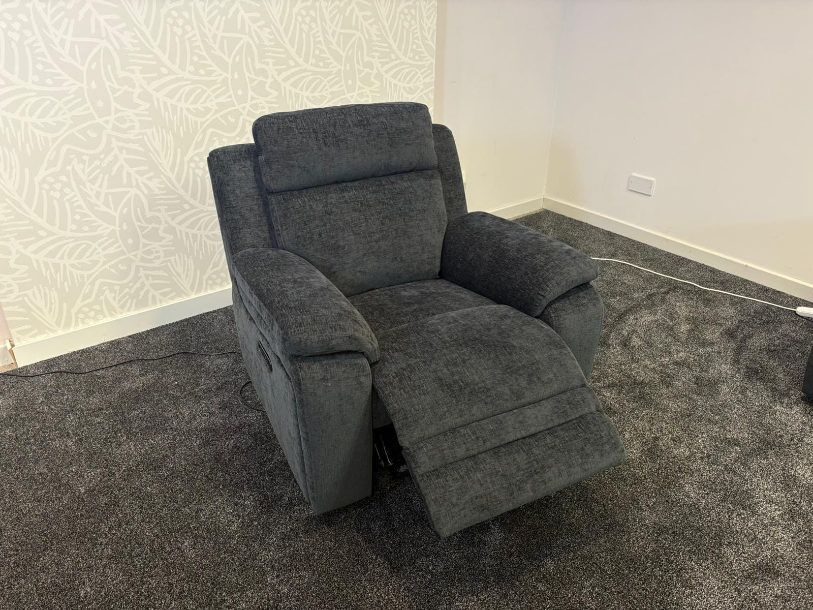 "Barre" Electric / Power Reclining Grey Fabric Sofa Set - USB Charging Ports - Image 18