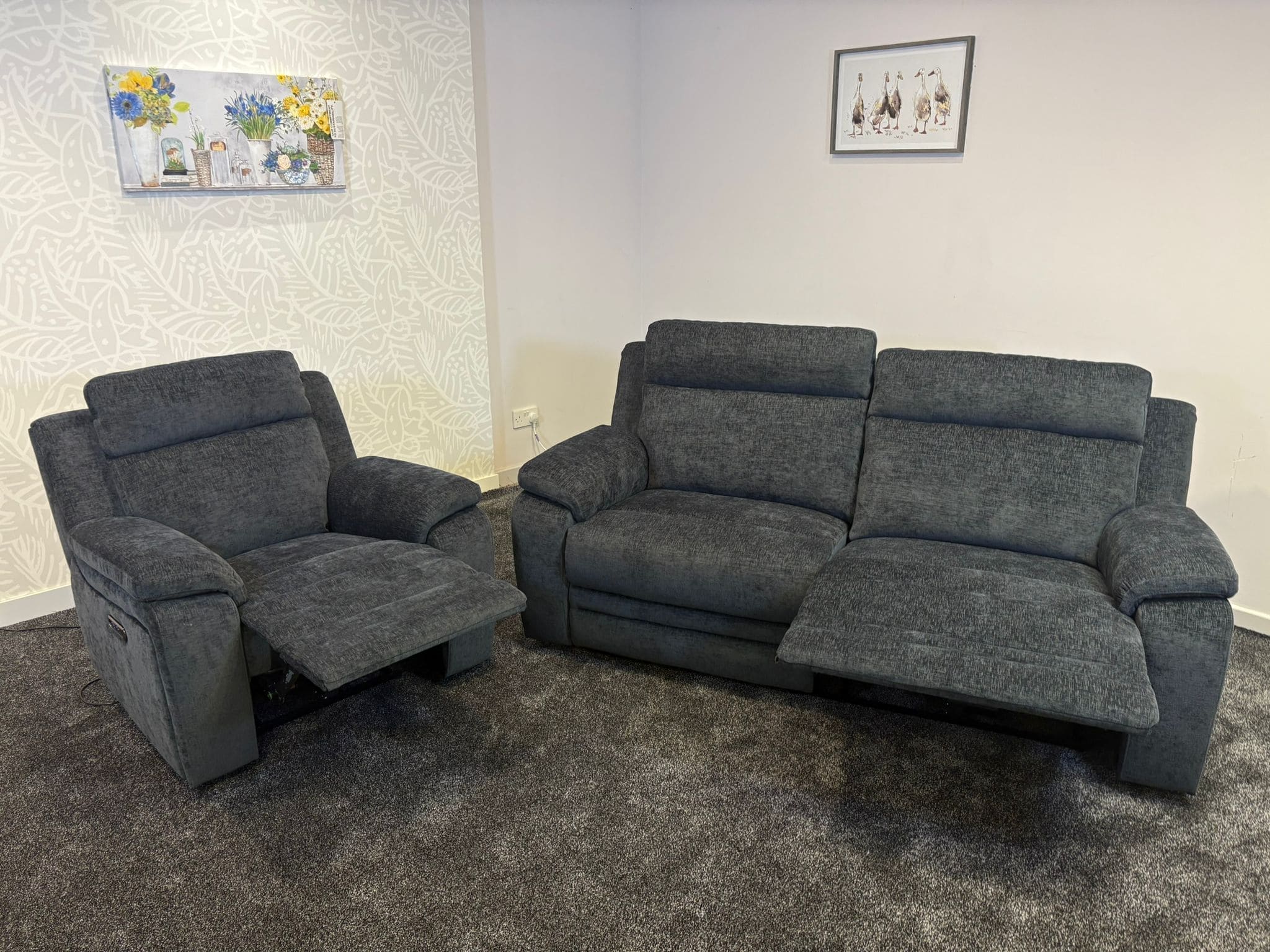 "Barre" Electric / Power Reclining Grey Fabric Sofa Set - USB Charging Ports - Image 27