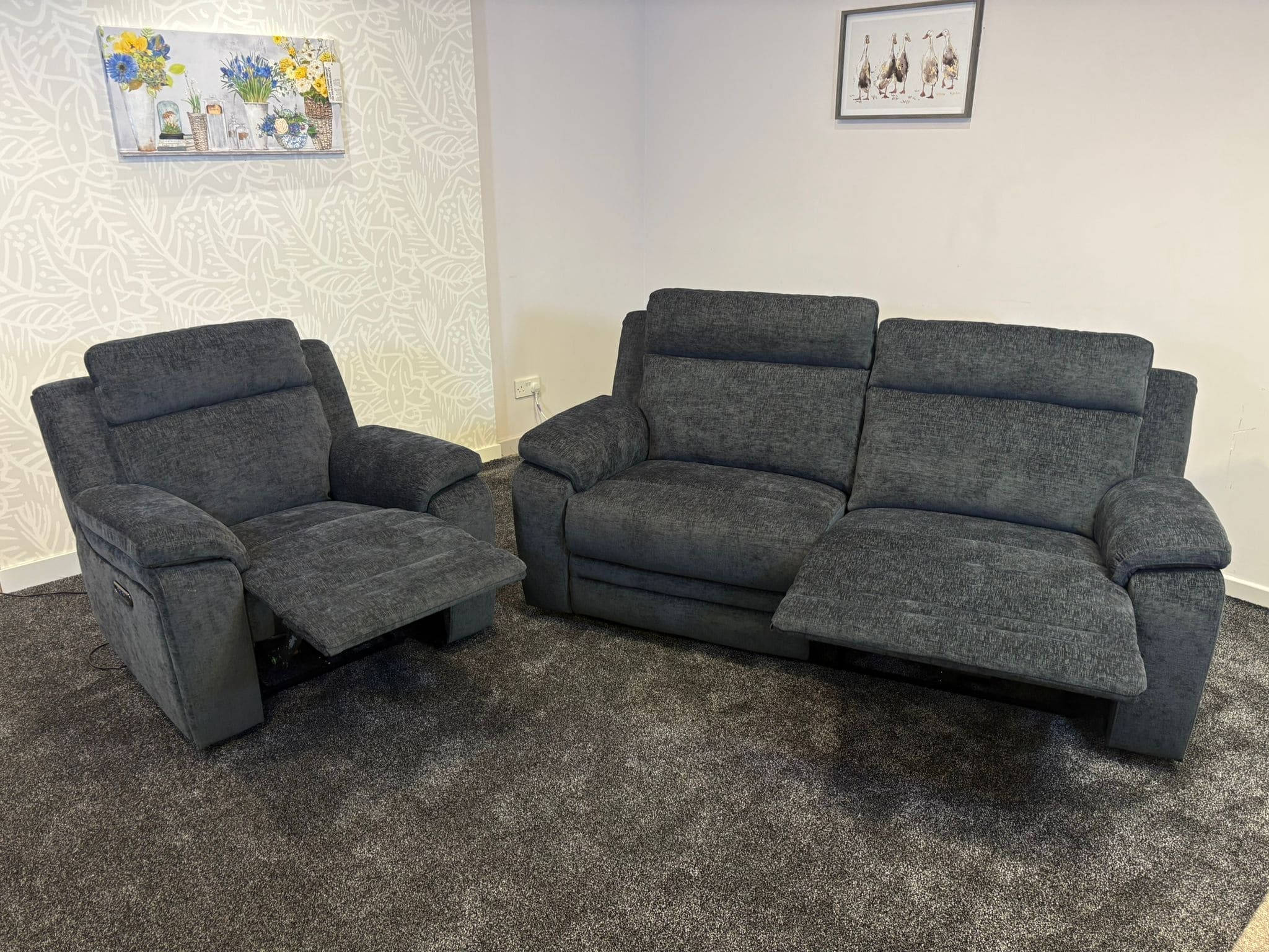 "Barre" Electric / Power Reclining Grey Fabric Sofa Set - USB Charging Ports - Image 28