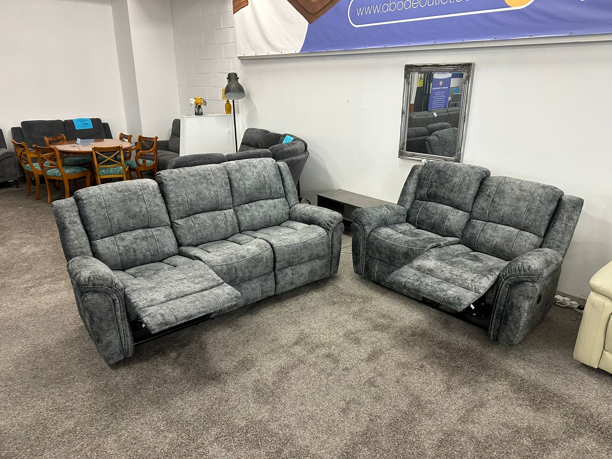 "GALAXY" Grey Electric Recliner Plush Velour Velvet 3 + 2 Seater Reclining Sofa Set With Drop Down Drinks Tray Table & USB Charging Ports - Image 2