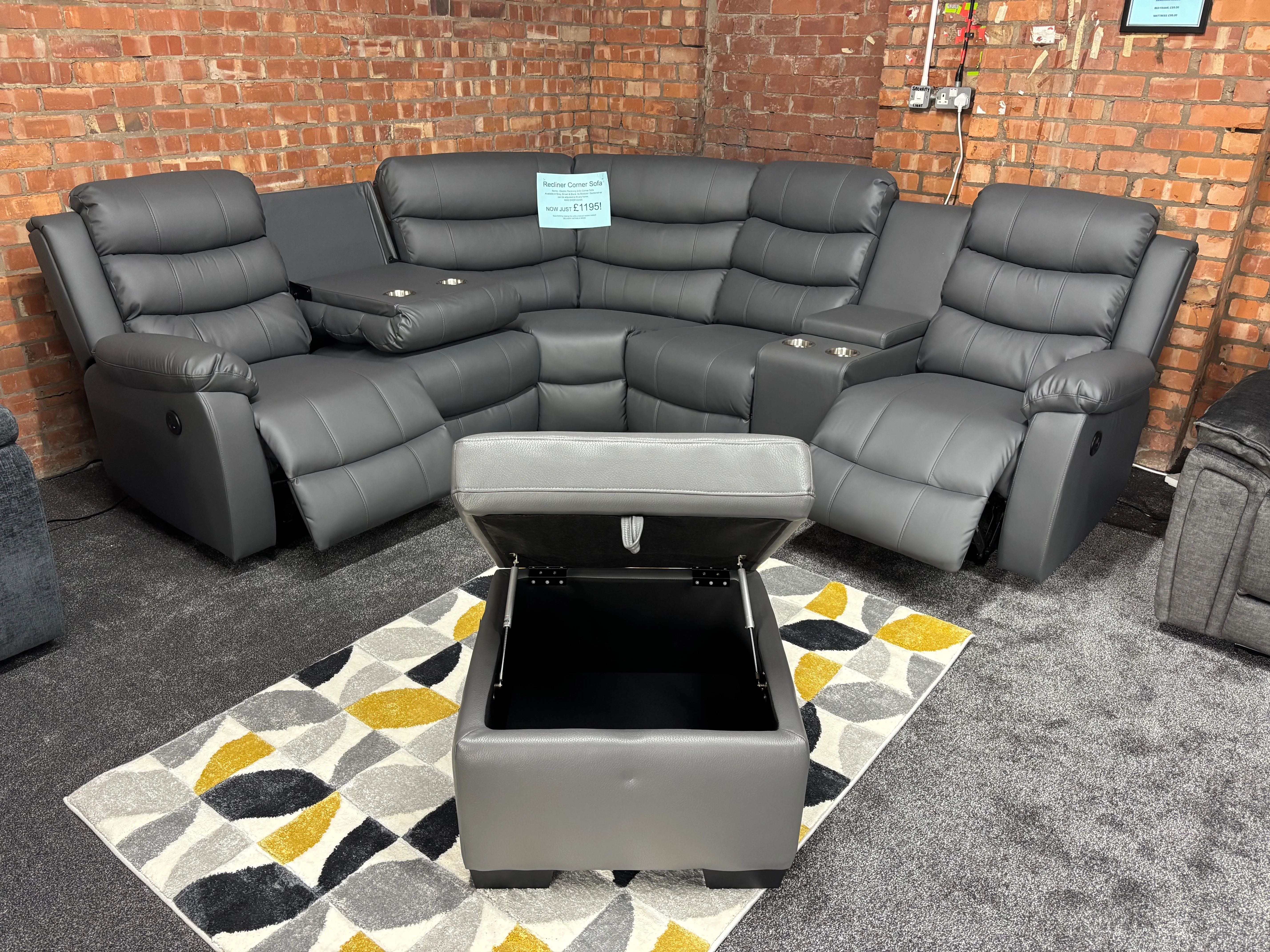 'Lando' Grey Leather Reversible Reclining Corner Sofa | Comes With A Storage Footstool, Drinks Console | Fold Down Tray Table | High Backrest & Seating Position | Couch | - Image 4