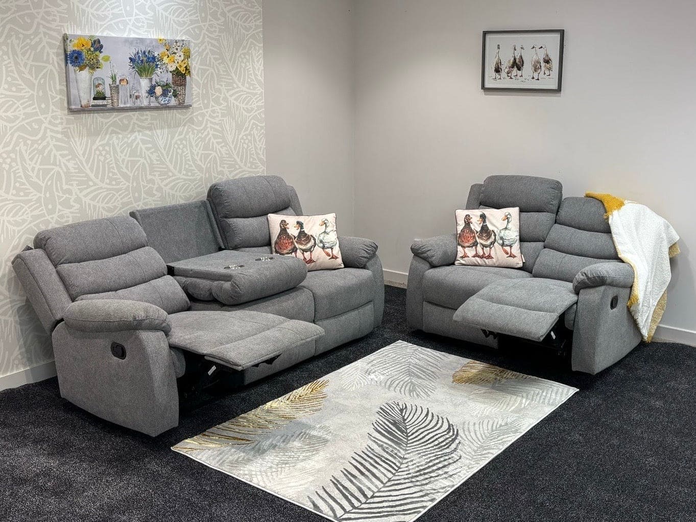SPECIAL OFFER "Lewson" Manual Reclining Grey Fleck Fabric Sofa Set + Drinks Tray Table - Image 11
