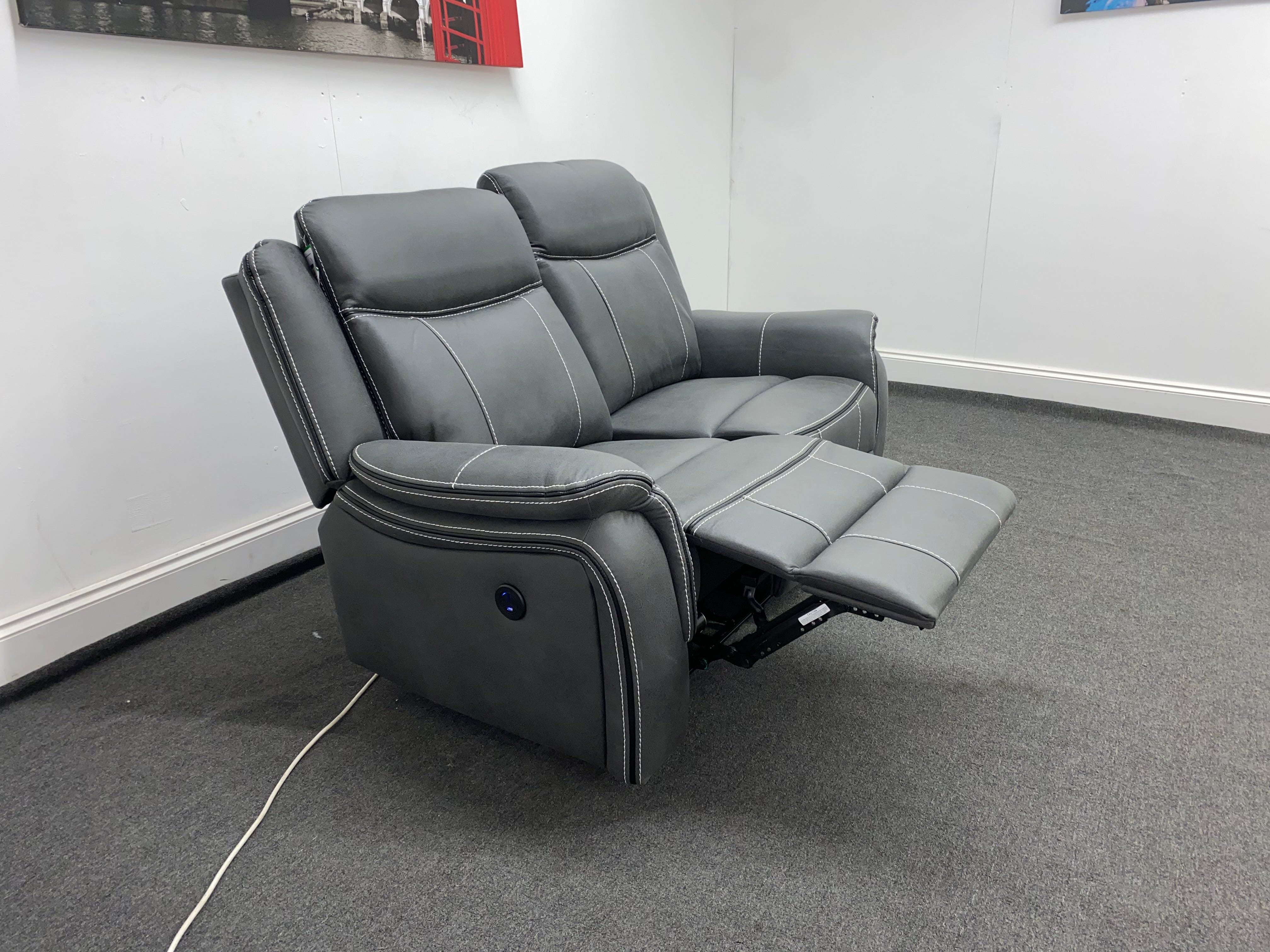 " Mason " Grey Water Resistant Microfibre Fabric 2 + 1 + 1 Seater Electric / Power Recliner Sofa Suite Set Complete With USB Ports | Couch | - Image 4