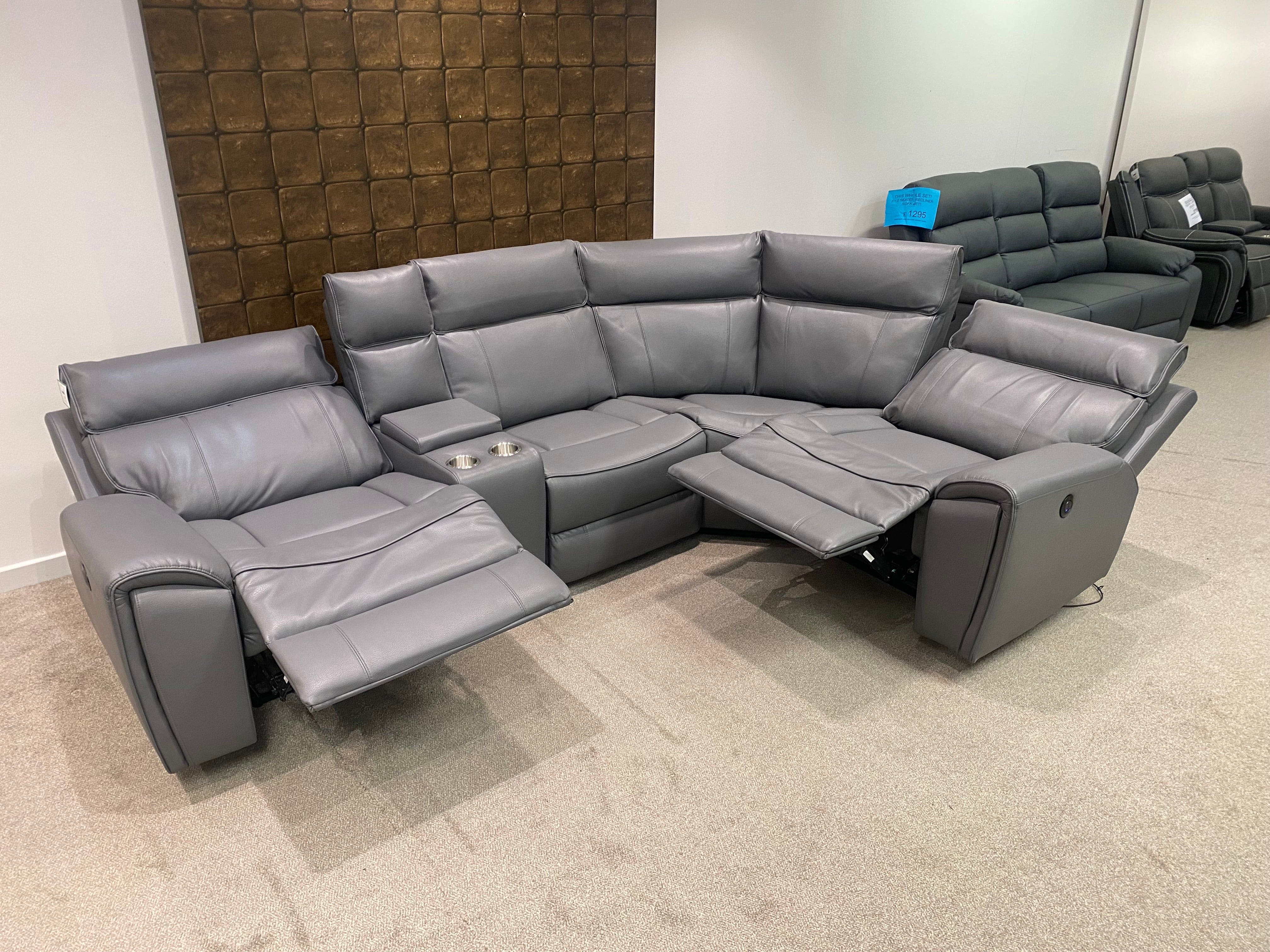 "Ronan" Grey Leather Electric Recliner Corner Sofa With USB Charing Ports + Drinks Console With Storage (Reversible) - Image 10