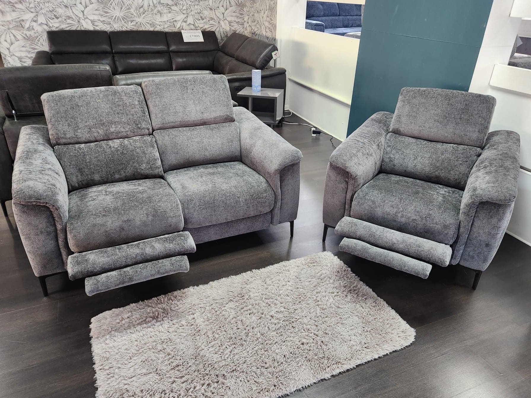 FLASH DEAL ENDS MIDNIGHT TONIGHT! Beckham Electric Recliner 2 Seater Sofa With USB Charging Ports & Adjustable Headrests