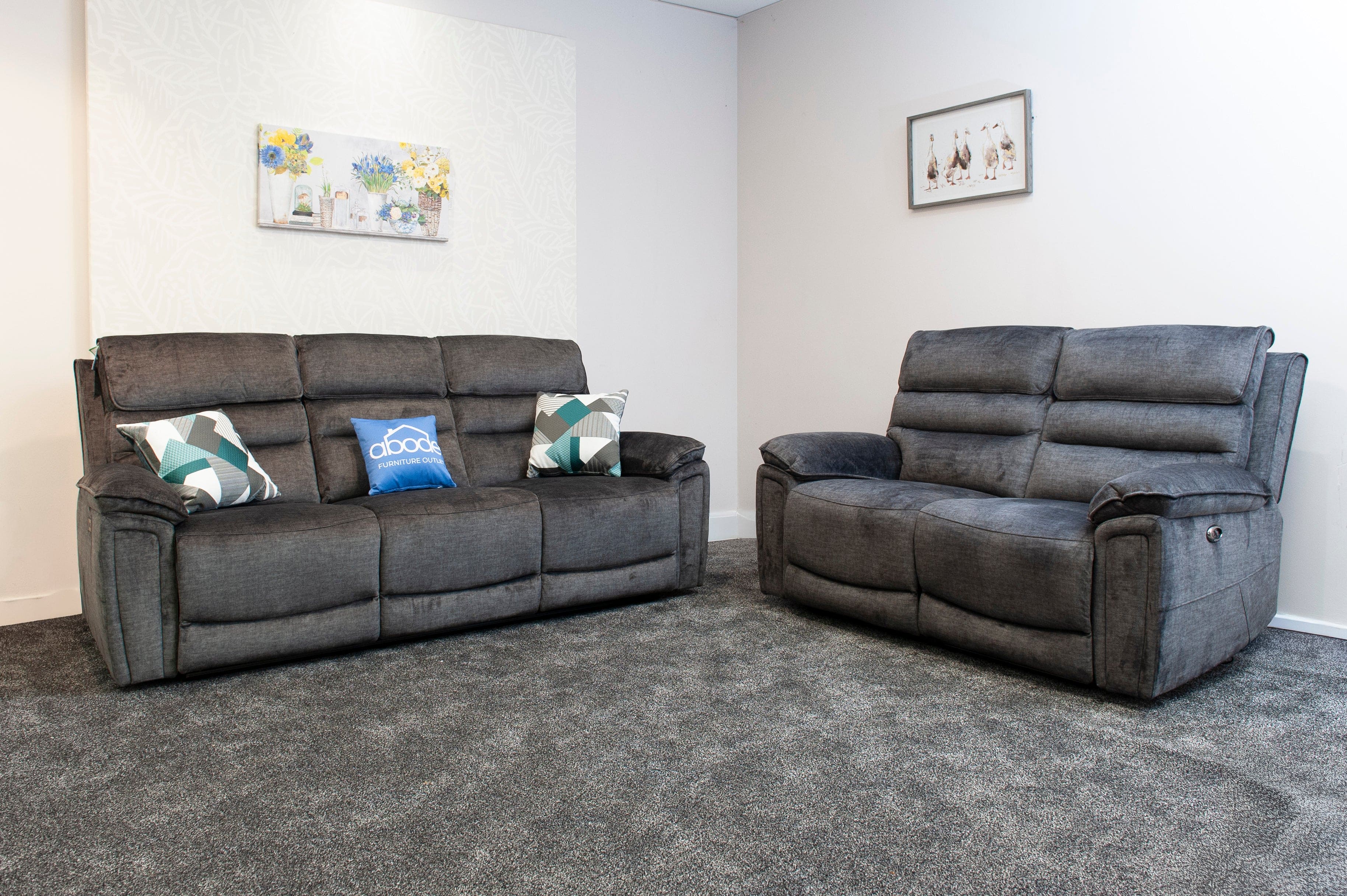 The “ Donald " Electric / Power Reclining Charcoal Grey Fabric 3 + 2 Seater Sofa Set - USB Charging & Drinks Tray Table Plus High Seating & Backrest Position | Couch | - Image 4