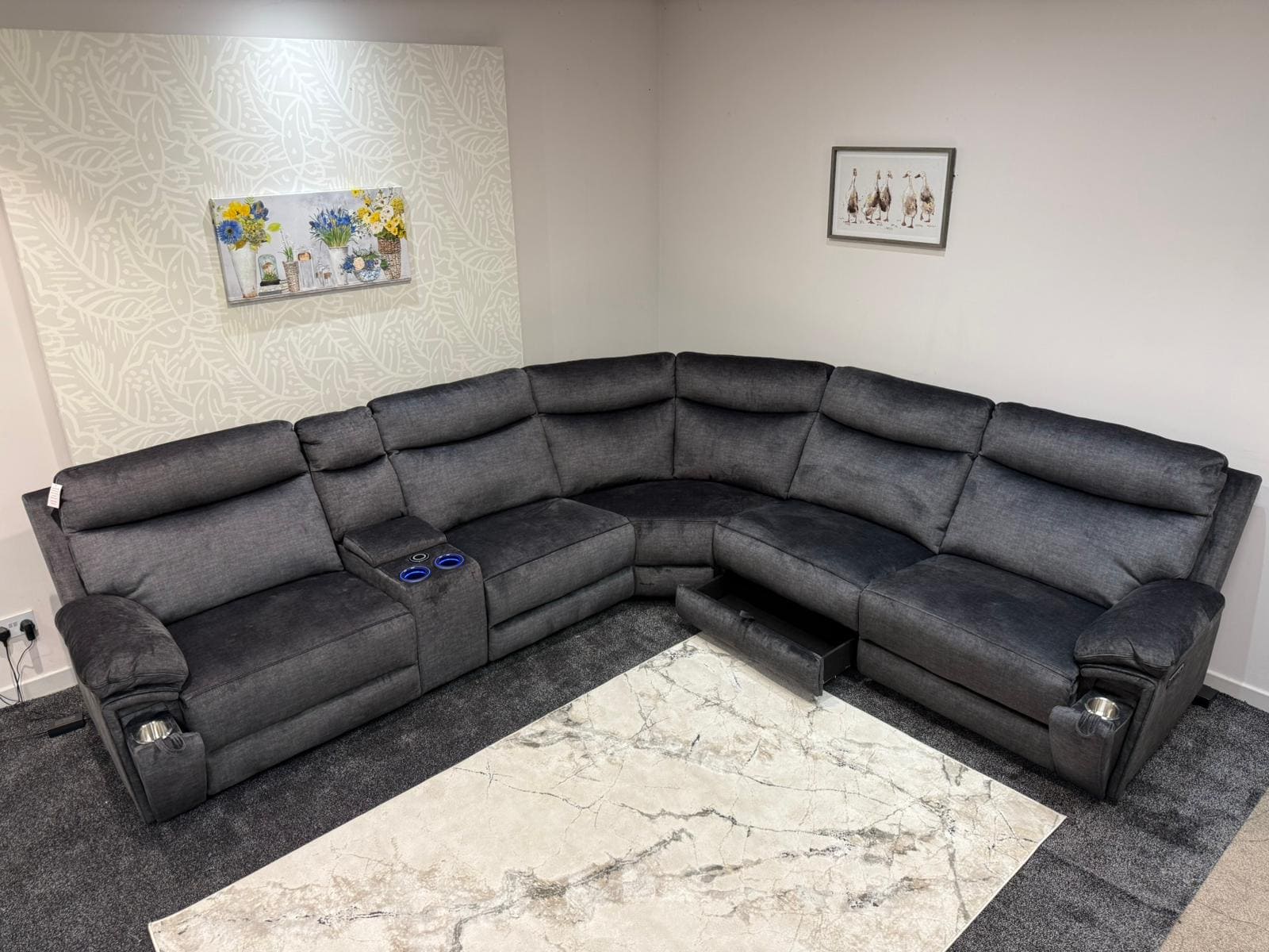 "Xavier" 2c2c Grey Plush Fabric Power Recliner Corner Sofa With USB Charging Ports & Cinema Drinks Console - Image 24