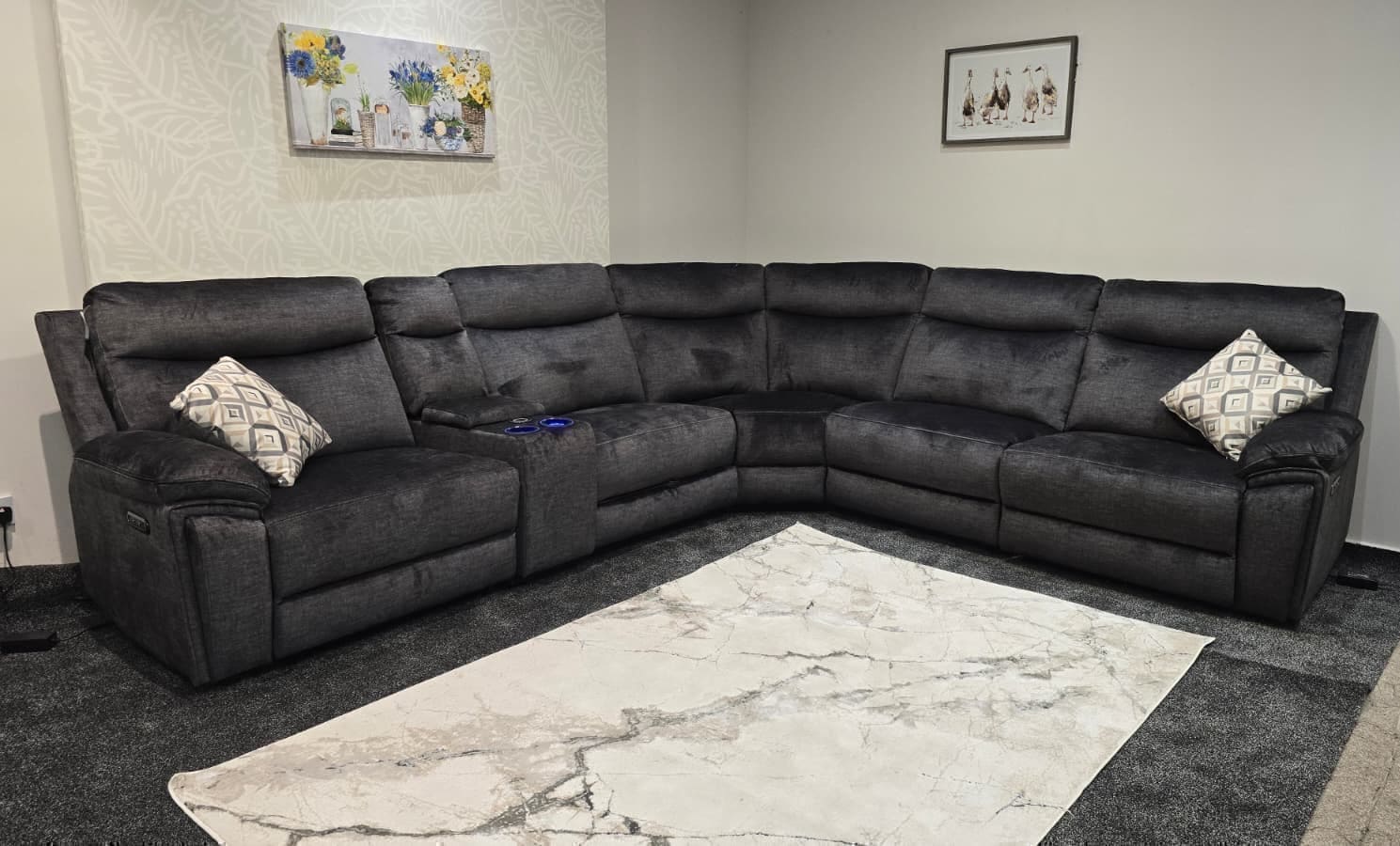 "Xavier" 2c2c Grey Plush Fabric Power Recliner Corner Sofa With USB Charging Ports & Cinema Drinks Console - Image 3