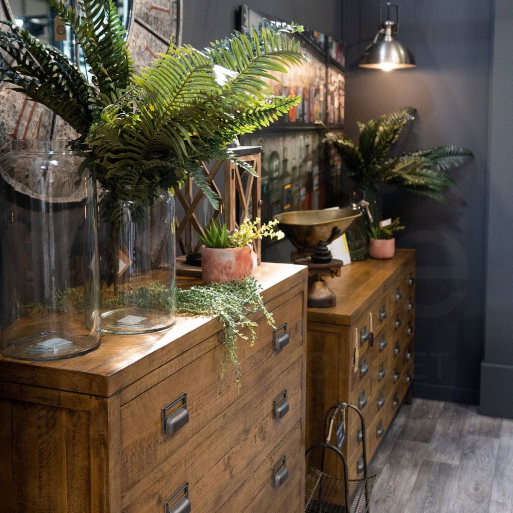 Winchester Collection Five Drawer Chest - Image 5