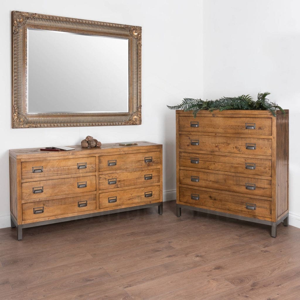 Winchester Collection Six Drawer Chest - Image 5